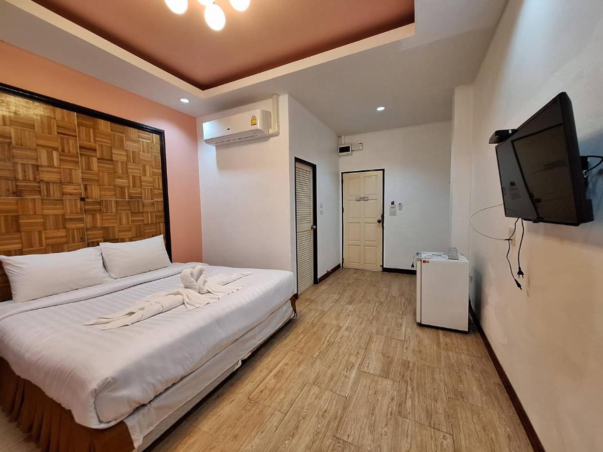Kan Home Hotel Kanchanaburi Extérieur photo