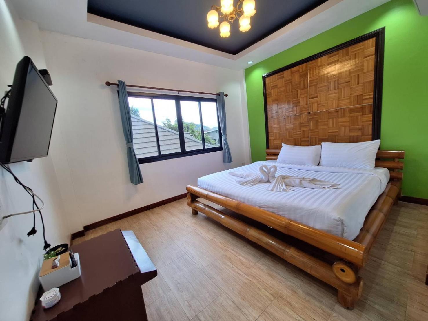 Kan Home Hotel Kanchanaburi Extérieur photo